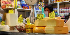 Cheese Counter, Coyoacán (Wikimedia: CC)