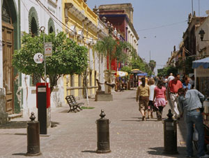 Tlaquepaque street