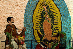 Street shrine in San Miguel de Allende from the Olden Mexico collection © Darian Day and Michael Fitzpatrick, 2009