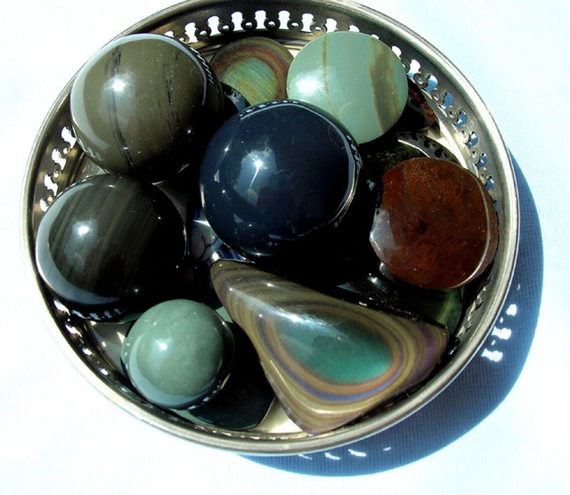 Although most obsidian is black, a variety of colors can be found in the vast deposits of Jalisco