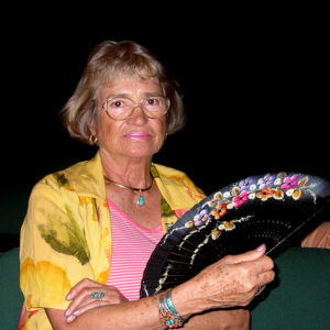 In 1970, Art Historian Acelia Garcia de Weigand found a prismatic obsidian blade in a pool outside Teuchitlán, Jalisco. A search for its origin led the Weigands to Mexico's Guachimontones archeological site. © John Pint, 2009