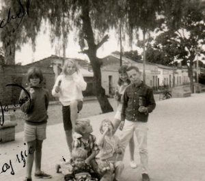 ﻿And sure enough, here is a group of budding Formula One drivers. For now, though, they are limited to their home-made go-cart. Of course, paletas are essential rewards for the successful engineers. ﻿Photo in personal collection of Tamara Johnson. All rights reserved.