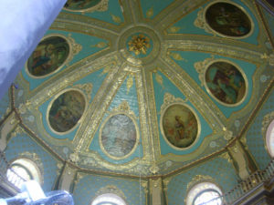 Beautiful frescos adorn the dome in the Parroquia del Señor del Salitre. The Mexican church in Calvillo, Aguascalientes is built in Neoclassic style © Diodora Bucur, 2009