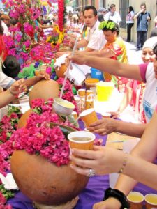 There are dozens of flavoured waters, or 'aguas' commonly drunk in Oaxaca. Horchata, jamaica, and tamarind are favourites served on the Dia de la Samaritana © Tara Lowry, 2014