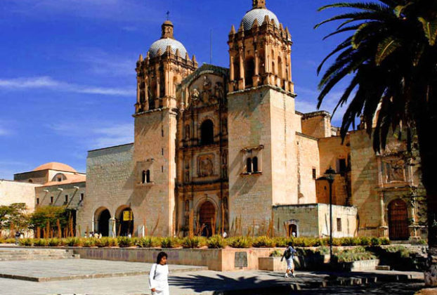 The beautiful church of Santo Domingo is very popular for religious rites of passage such as quince años, weddings, funerals and first communions