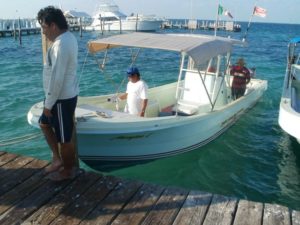 On Isla Mujeres, they call this a job. You can call it incredible! © Louie Frias, 2013