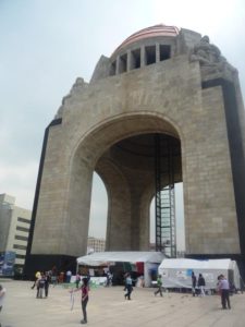 The panoramic elevator running from the center of Mexico City's Revolution Monument rises 57 meters to the access deck. © Anthony Wright, 2012