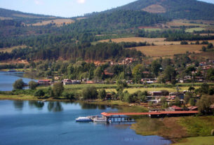 The Mexican village of Zirahuen is situated on the shore of Lake Zirahuen in Michoacan. © Linda Breen Pierce, 2009