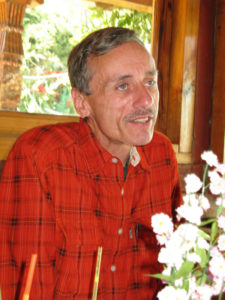 Stephen has lived in Zirahuen since 2003. He loves the simplicity of his life in Mexico. © Linda Breen Pierce, 2009