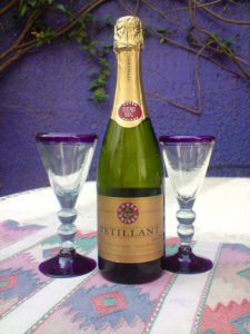 Cheers! A sparkling white wine from Queretaro is an excellent alternative to champagne. © Daniel Wheeler, 2009