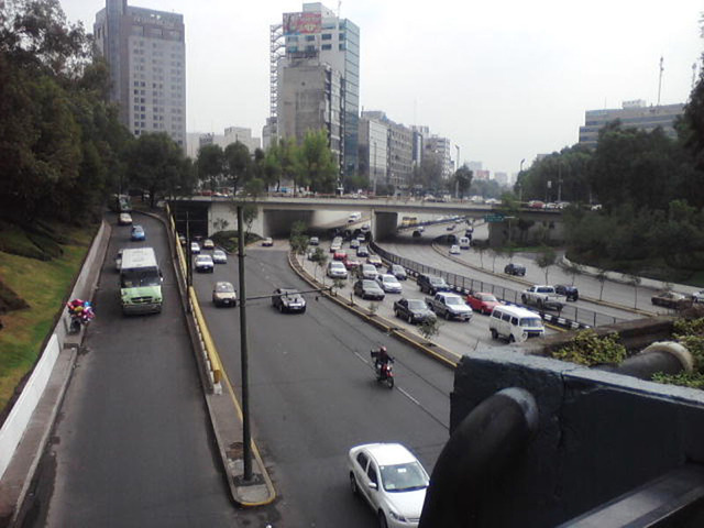 Busy avenues in Mexico City. The entire metropolitan area has about 21.4 million inhabitants, making it the Western Hemisphere's biggest. © Lilia, David and Raphael Wall, 2012