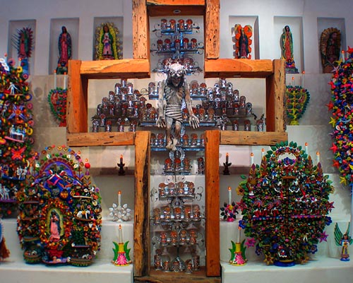 Cancun's cultural oasis: La Casa del Arte Popular Mexicano - MexConnect