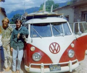 ﻿Ajijic in the 50s had acquired something of a reputation as a hippie hang-out. A decade later, the village was still on the hippie trail. In 1967, some of Marsha’s surf buddies arrive to pay her a visit, having driven up from the Pacific coast in their Volkswagen van. Photo in family collection of Marsha Sorensen; all rights reserved.