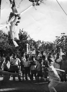 A children’s birthday party, complete with piñata, in Ajijic, 1973. One of Marsha’s closest friends during her time in Ajijic was Tamara (Tammy) Johnson, who lived in the village with her mother (Beverly Johnson) and six siblings. Marsha writes that “Beverly Johnson and her 7 children (Tammy was the eldest daughter) were a fixture in Ajijic back in the 1960s and 70s. She had her last two children (Sara and Mirium) with Antonio Pérez, who still has family in the village. Beverly and Antonio both passed away sometime in the 70s.” Photo in family collection of Marsha Sorensen; all rights reserved.