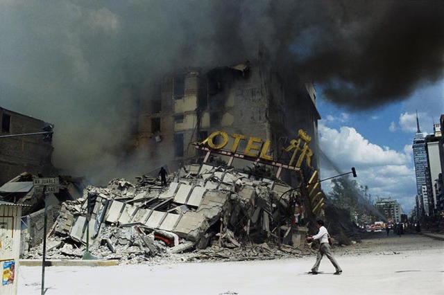 The Regis Hotel in downtown Mexico City after the earthquake of 1985