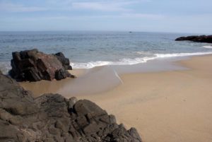 Playa Los Venados on the Mexican Pacific is a tropical paradise, reminiscent of the story of Robinson Crusoe © Christina Stobbs, 2012