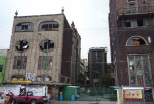 A once and future hotel of mystery and rumor, this is the Posada del Sol on Niños Heroes in Mexico City's Colonia Doctores. © Anthony Wright, 2012