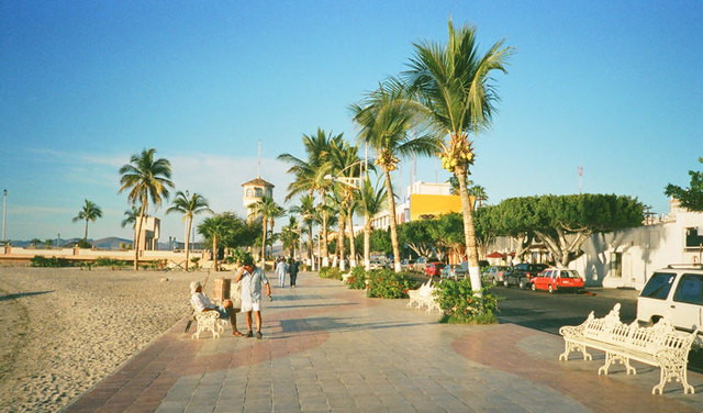 The malecón, the soul of the city of La Paz