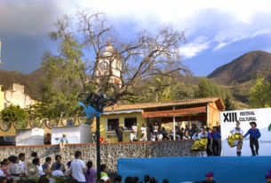 The charming plaza of Oconahua, Jalisco, surrounded by rugged hills. The ruins of a large pyramid lie beneath the town's church © John Pint, 2009