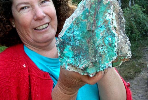 The wife of the owner of the Langarica Copper mine, located near the village of Amparo, demonstrates that the area is still rich in minerals © John Pint, 2012