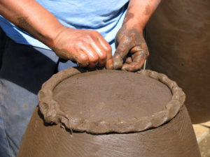 David Santos Alonso: Ceramic art in the Mexico town of Cocucho