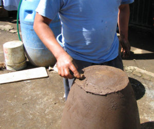 David Santos Alonso: Ceramic art in the Mexico town of Cocucho