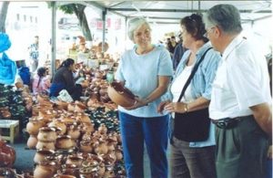 Jan Honeycutt, Joan Kaul- bach and husband, Harry Kaulbach, at the Domingo de Ramos crafts fair