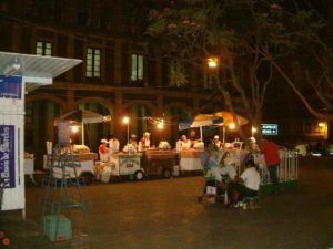 The Palacio Gobierno on the west side of the zocalo is assaulted by demonstrators. Cuernavaca, Morelos © Rick Meyer 2006