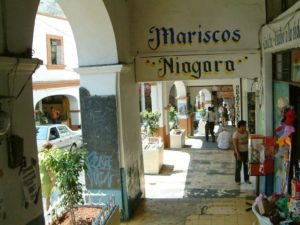 Scenes on the busy Guerrero shopping street that runs north from Jardin Juarez. Cuernavaca, Morelos © Rick Meyer 2006