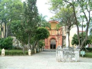 Looking north at the side entrance. Cuernavaca, Morelos © Rick Meyer 2006