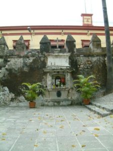 On the west wall to the right of the Capilla Abierta de San Jose (visible in the picture above) is this interesting votive shrine. Cuernavaca, Morelos © Rick Meyer 2006