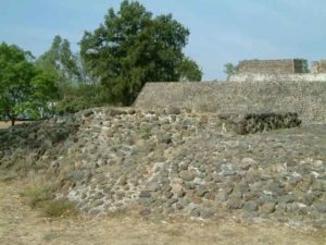 The northwest view from the structures behind the main pyramid. Cuernavaca, Morelos © Rick Meyer 2006