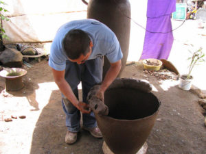 David Santos Alonso: Ceramic art in the Mexico town of Cocucho