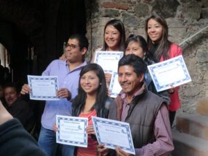Students in San Miguel de Allende who have completed their ESL (English as a Second Language) degrees with the help of Jovenes Adelante © John Scherber, 2013
