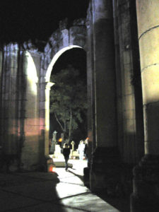 Walking into the cemetery from the front corridors, you will find areas, eerily lit, adding to the mystique and reverence of the occasion.