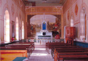 Interior of the church of Saint Charles Borromeo at Quinta Carolina on the outskirts of the city of Chihuahua. This chapel was part of the hacienda built by Luis Terrazas, which is a cultural center today. © Francisco Muñoz, 2009