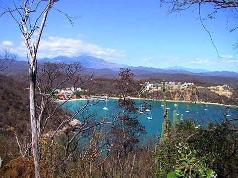 Bahias de Huatulco, Oaxaca. Photo: Geri Anderson