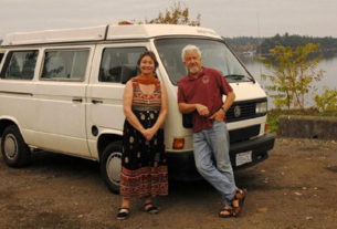 Mexconnect author Gerry Soroka with his wife, Vera. Frida, their Volkwagen Westfalia campervan, is named for the iconic Mexican artist, Frida Kahlo.