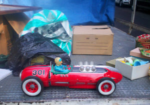 A large format, 1950s Masudaya tinplate racing car in immaculate condition-quickly snapped up one Saturday morning at Cuauhtemoc Antiques market.