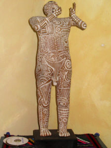 Ceramic figurine by Manuel Reyes, made with clay from Chihuahua, Mexico. © Alvin Starkman 2008