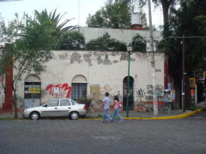 Graffiti is a significant scourge on Mexico City's cultural heritage and no architectural style is safe from it. Owners of many beautiful homes cannot be bothered repainting them anymore and local councils do nothing to stem the onslaught of the spray can. © Anthony Wright, 2009