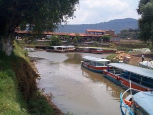 Pátzcuaro, Michoacán © Rick Meyer  2006