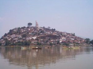 Pátzcuaro, Michoacán © Rick Meyer  2006