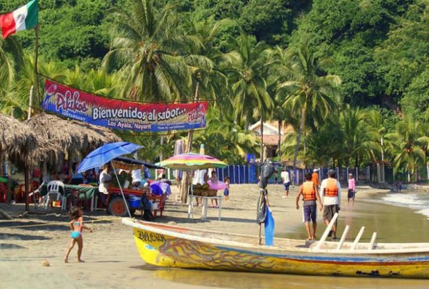 Playa Los Ayala is beach bliss, without the glitz or glamour! © Christina Stobbs, 2012