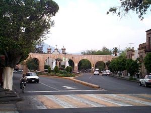 East of the zocalo on the way to Bosque Chumutepec (park) you will run into this famous fountain and aqueduct.