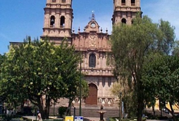 Templo de San Jose is a towered church some blocks northeast of the zocalo.