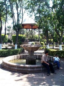 The fountain on the west end of the zocalo.