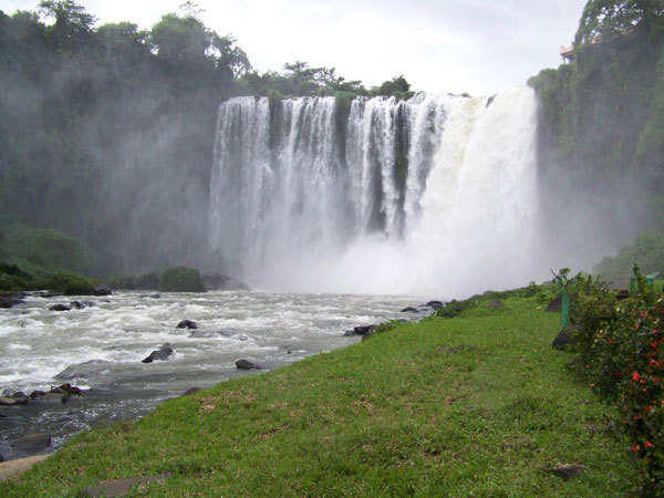 El Salto de Eyipantla waterfall, 160 feet high