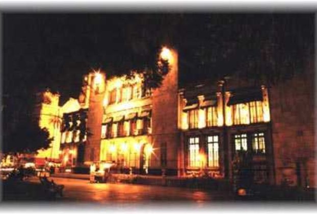 Palacio Municipal - At night