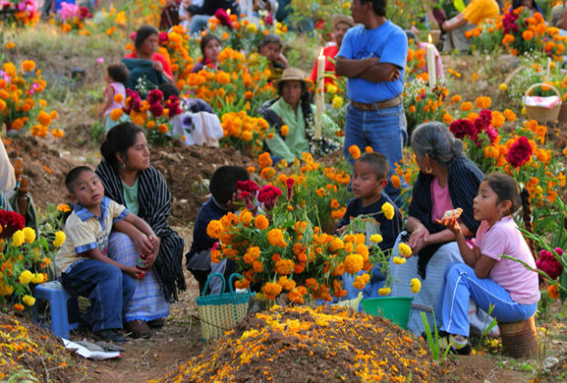 Children are also expected to stay at the panteón to spend time with their deceased relatives during the celebrations.